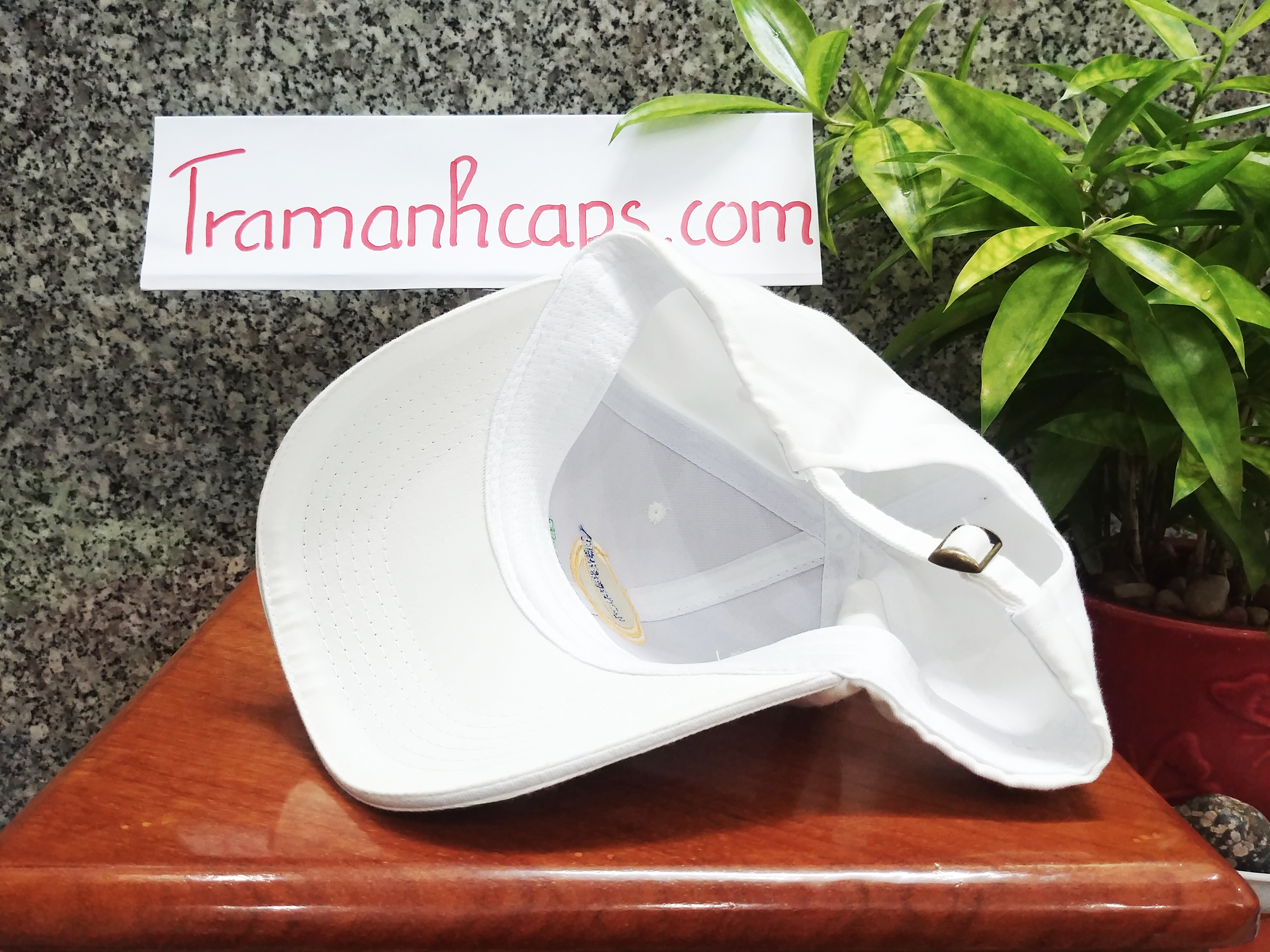 Nón thể thao Sân Golf Tân Sơn Nhất The sport cap of Tan Son Nhat Golf Course