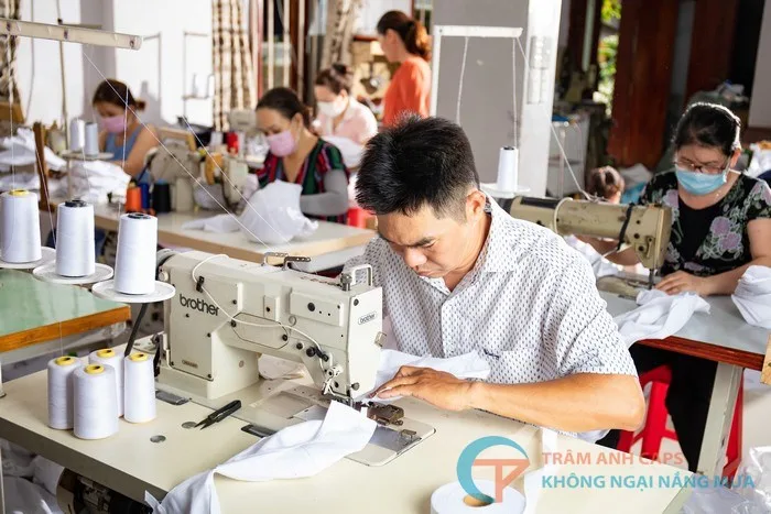 Xưởng gia công mũ nón