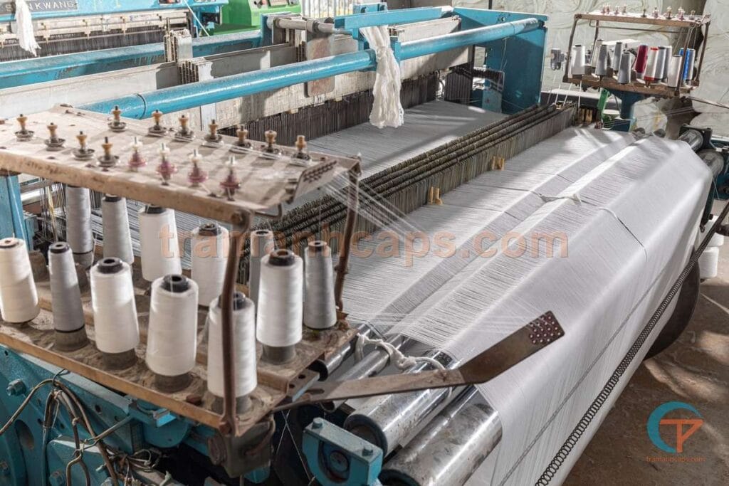 Xuong Det Vai May Non Tram Anh Cap And Hat CO LTD 24